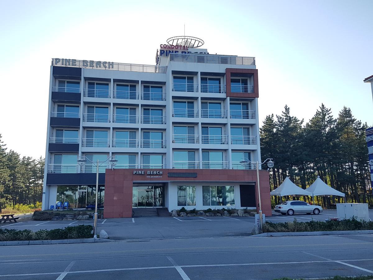 Pine Beach Yangyang Exterior photo